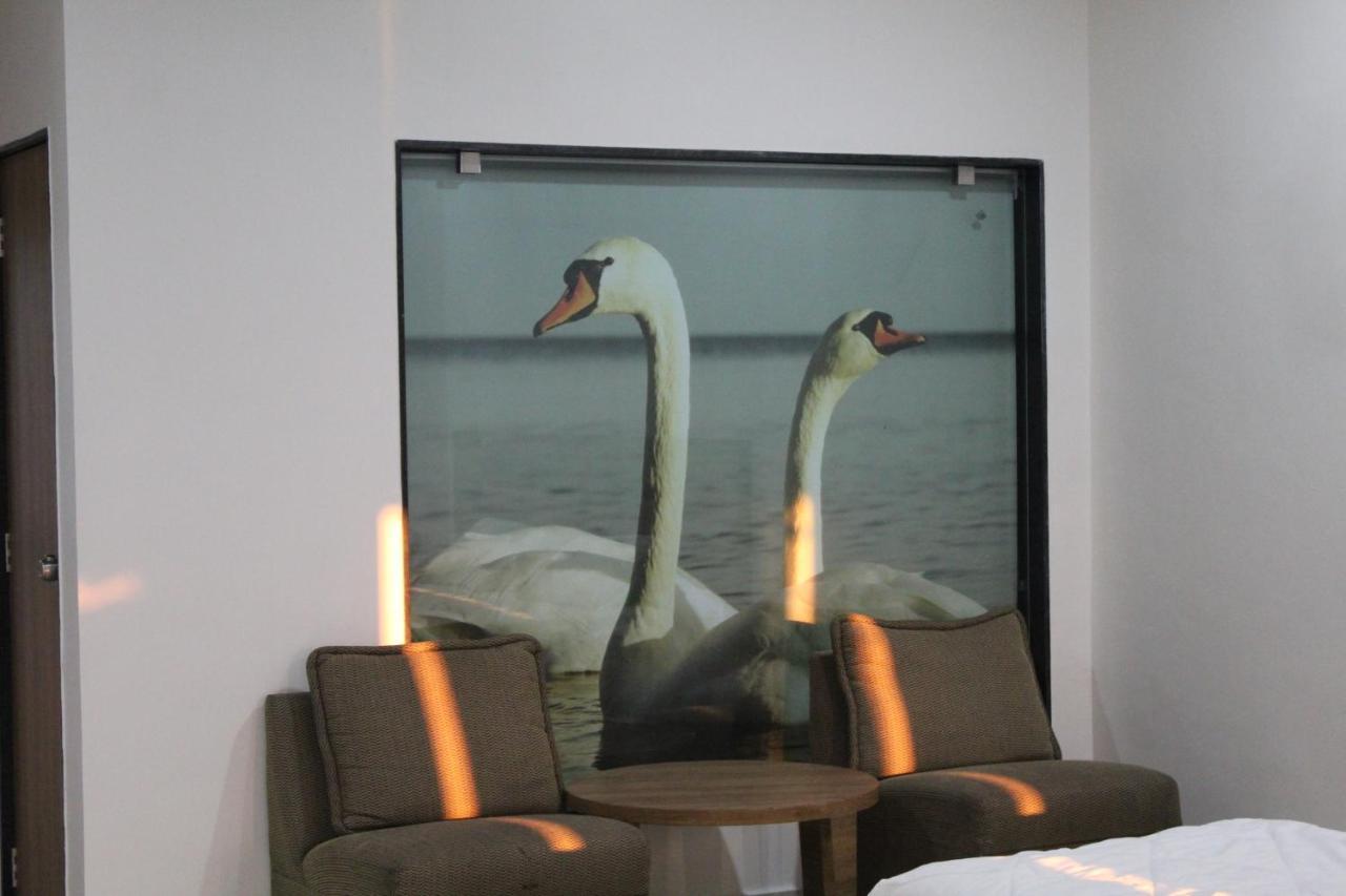 Flamingo Club And Resort Una 3 Km Away From Diu Check Post エクステリア 写真