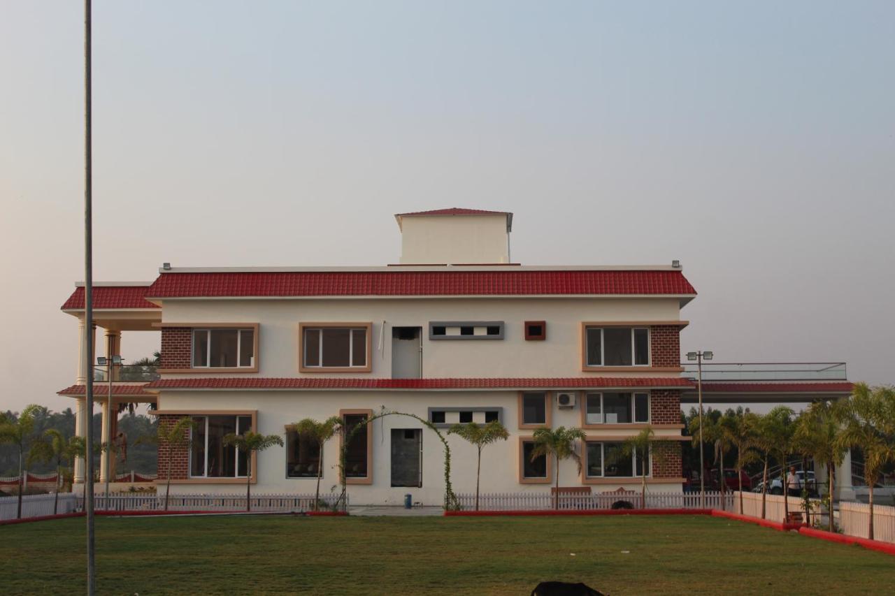 Flamingo Club And Resort Una 3 Km Away From Diu Check Post エクステリア 写真