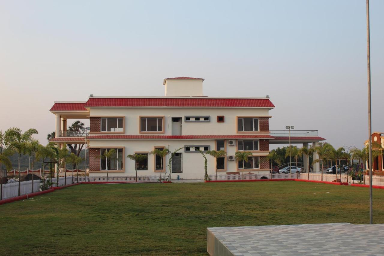 Flamingo Club And Resort Una 3 Km Away From Diu Check Post エクステリア 写真