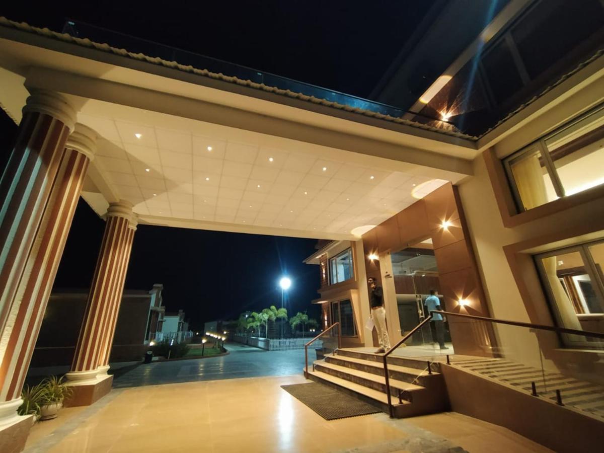 Flamingo Club And Resort Una 3 Km Away From Diu Check Post エクステリア 写真