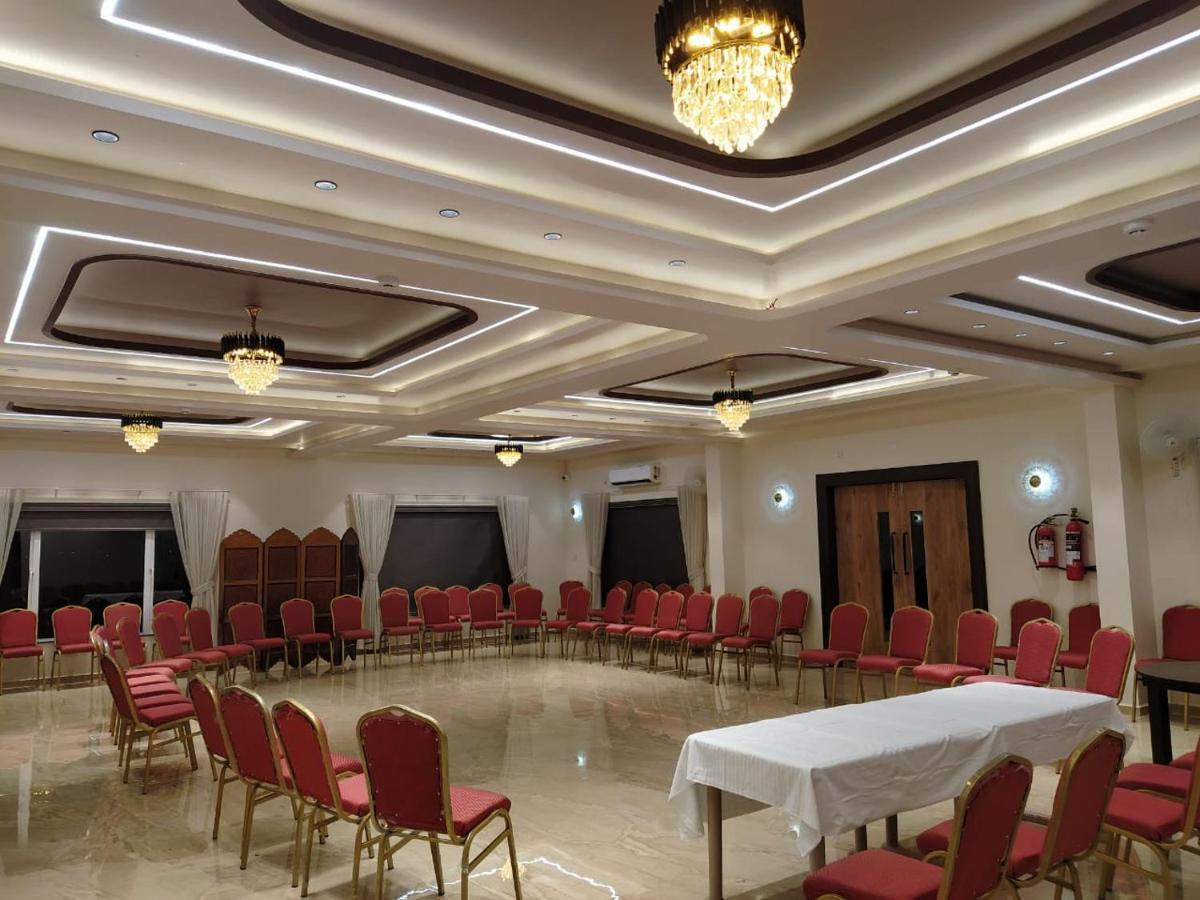 Flamingo Club And Resort Una 3 Km Away From Diu Check Post エクステリア 写真