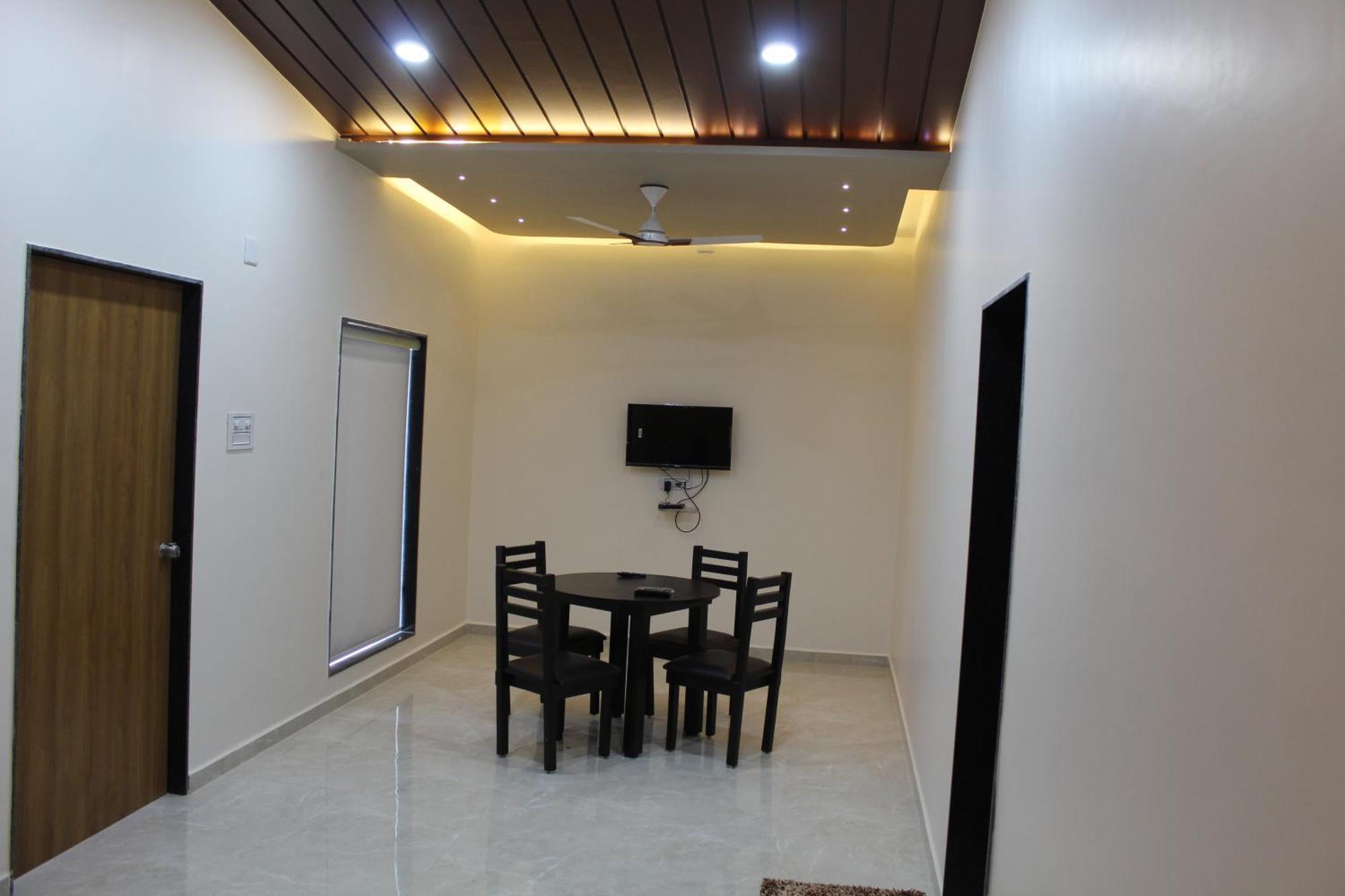 Flamingo Club And Resort Una 3 Km Away From Diu Check Post エクステリア 写真