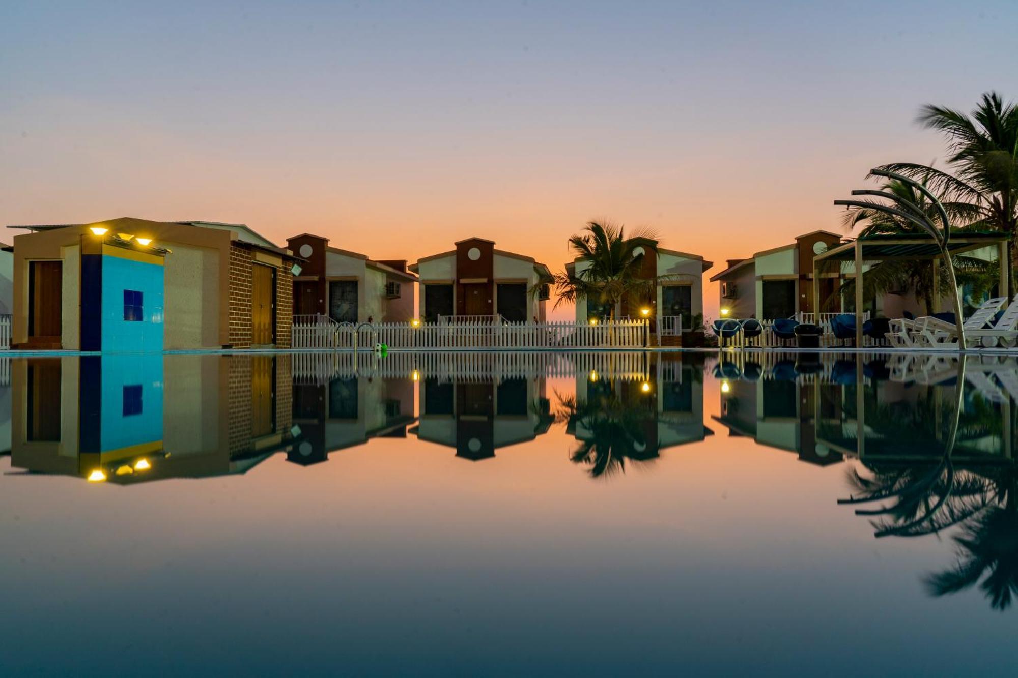Flamingo Club And Resort Una 3 Km Away From Diu Check Post エクステリア 写真