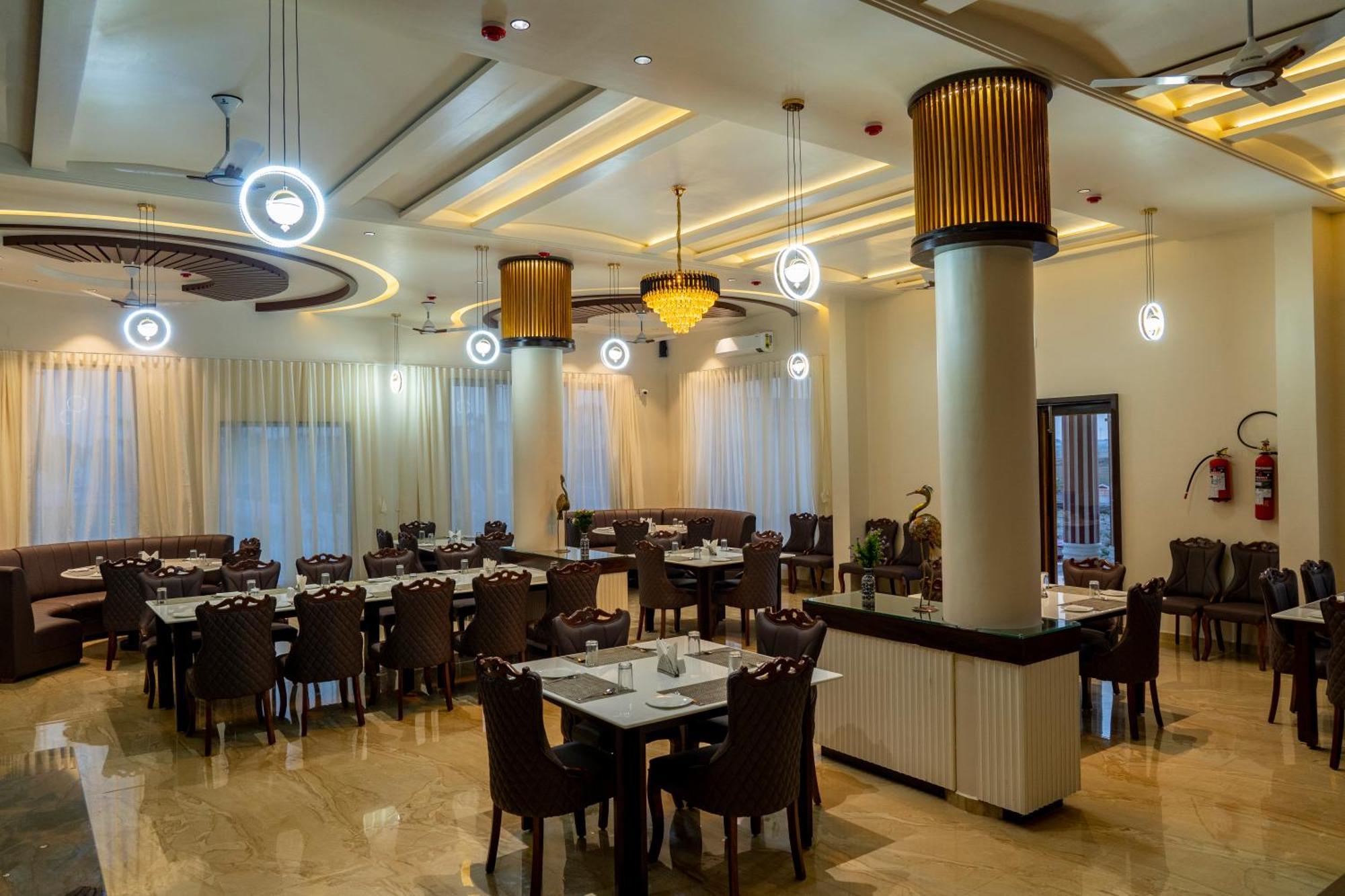 Flamingo Club And Resort Una 3 Km Away From Diu Check Post エクステリア 写真